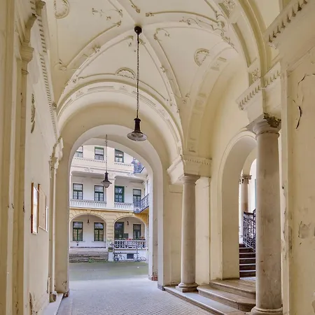 Comfy - Large In The Center * Budapest